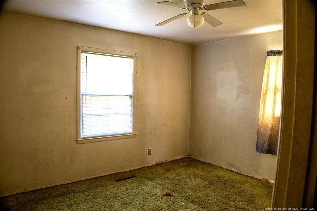 Photo 9 - 702 E 8th Street, Lumberton, NC 28358