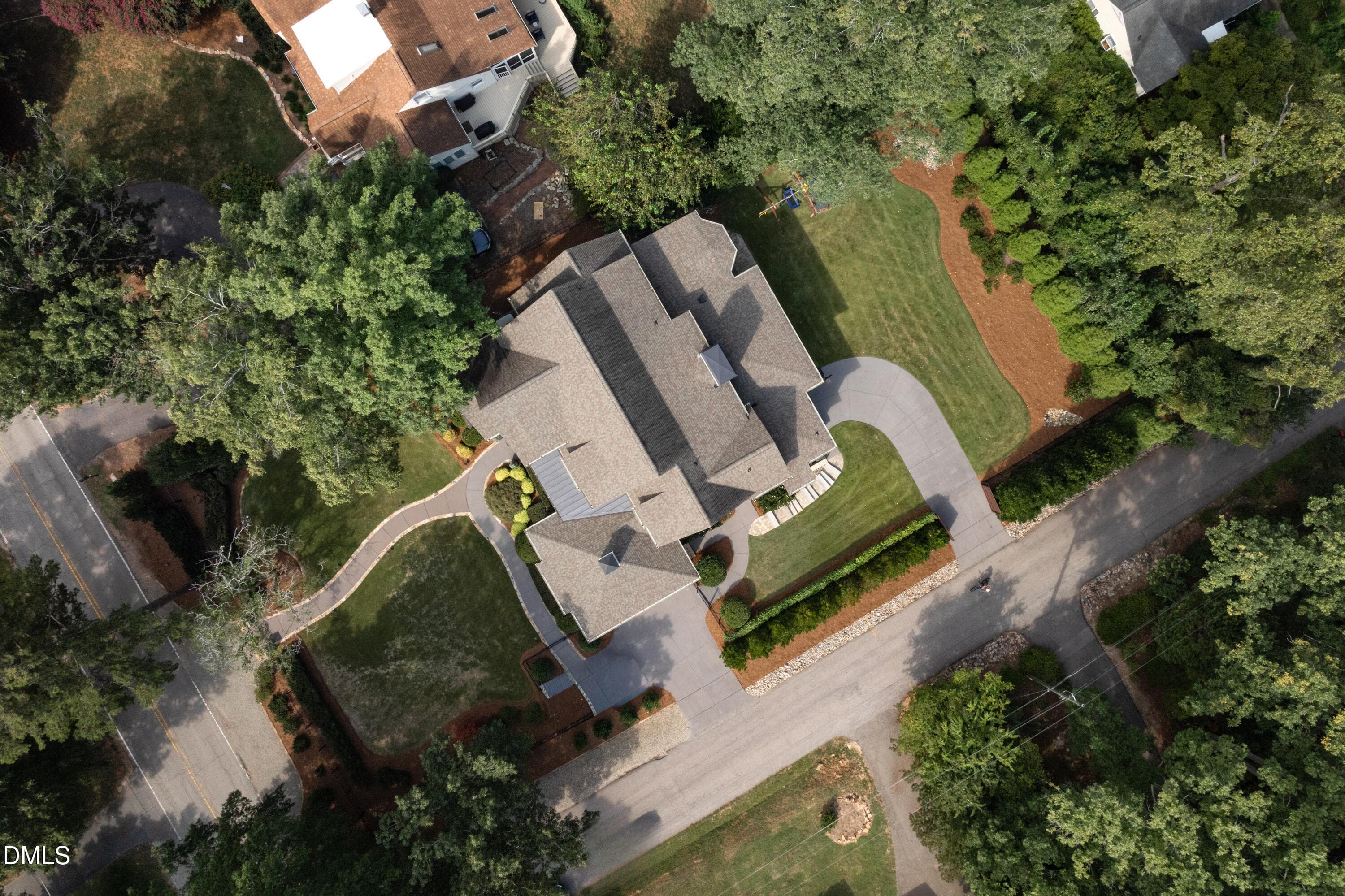 DJI_0972_NOCARS - 906 Lake Boone Trail, Raleigh, NC 27607
