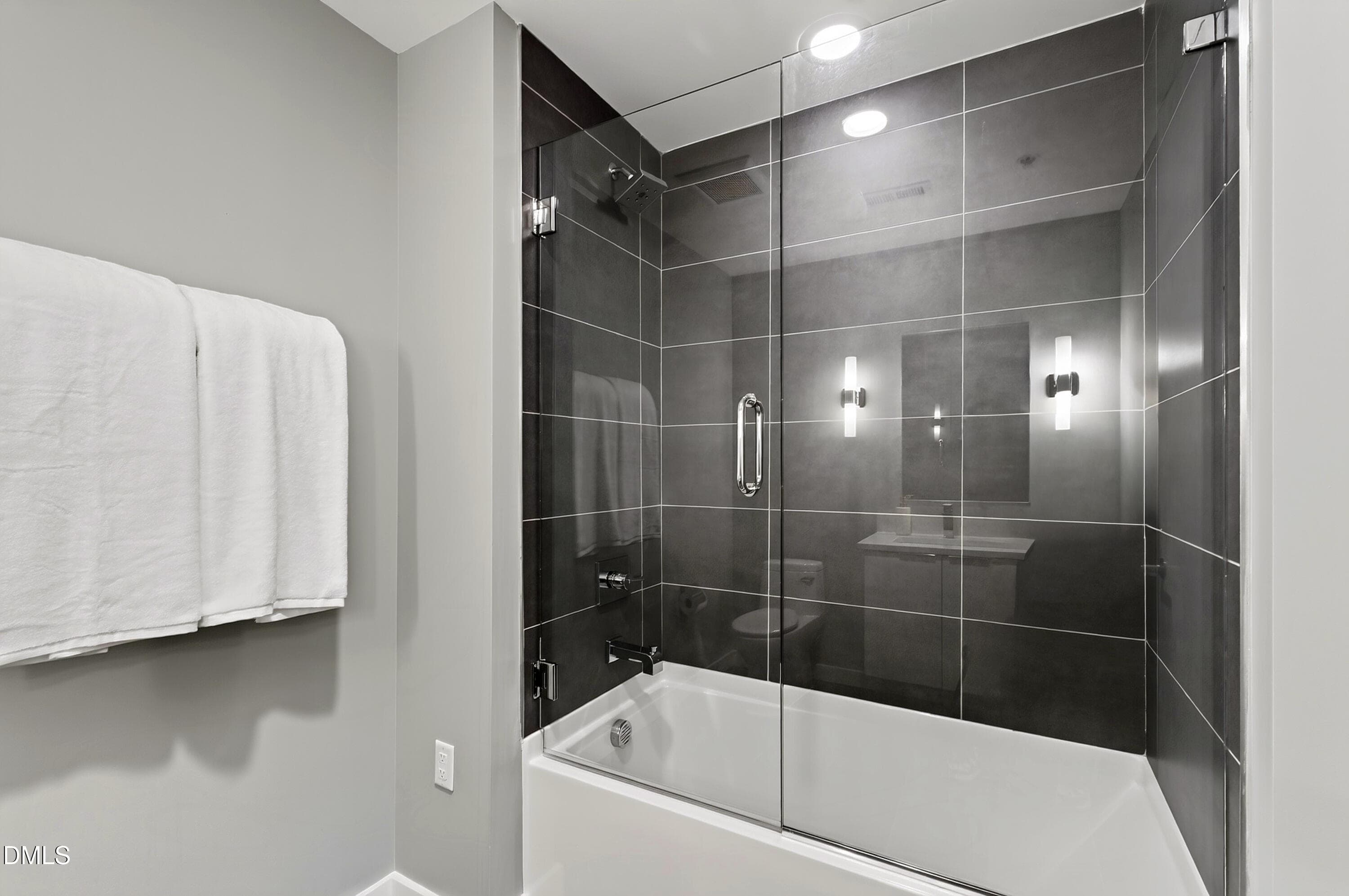 New S West (25) - 523 S West Street 504, Raleigh, NC 27601