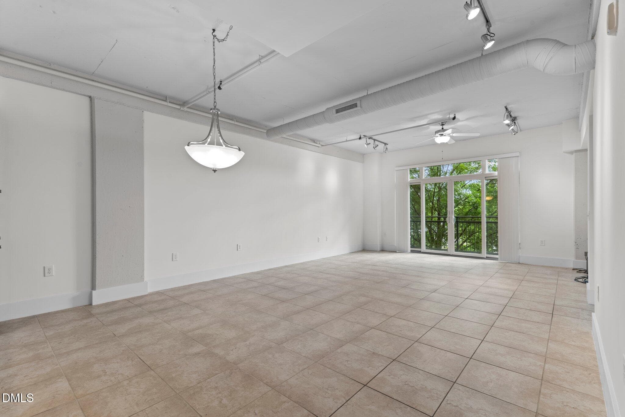 444 S Blount Street 216, Raleigh, NC 27601