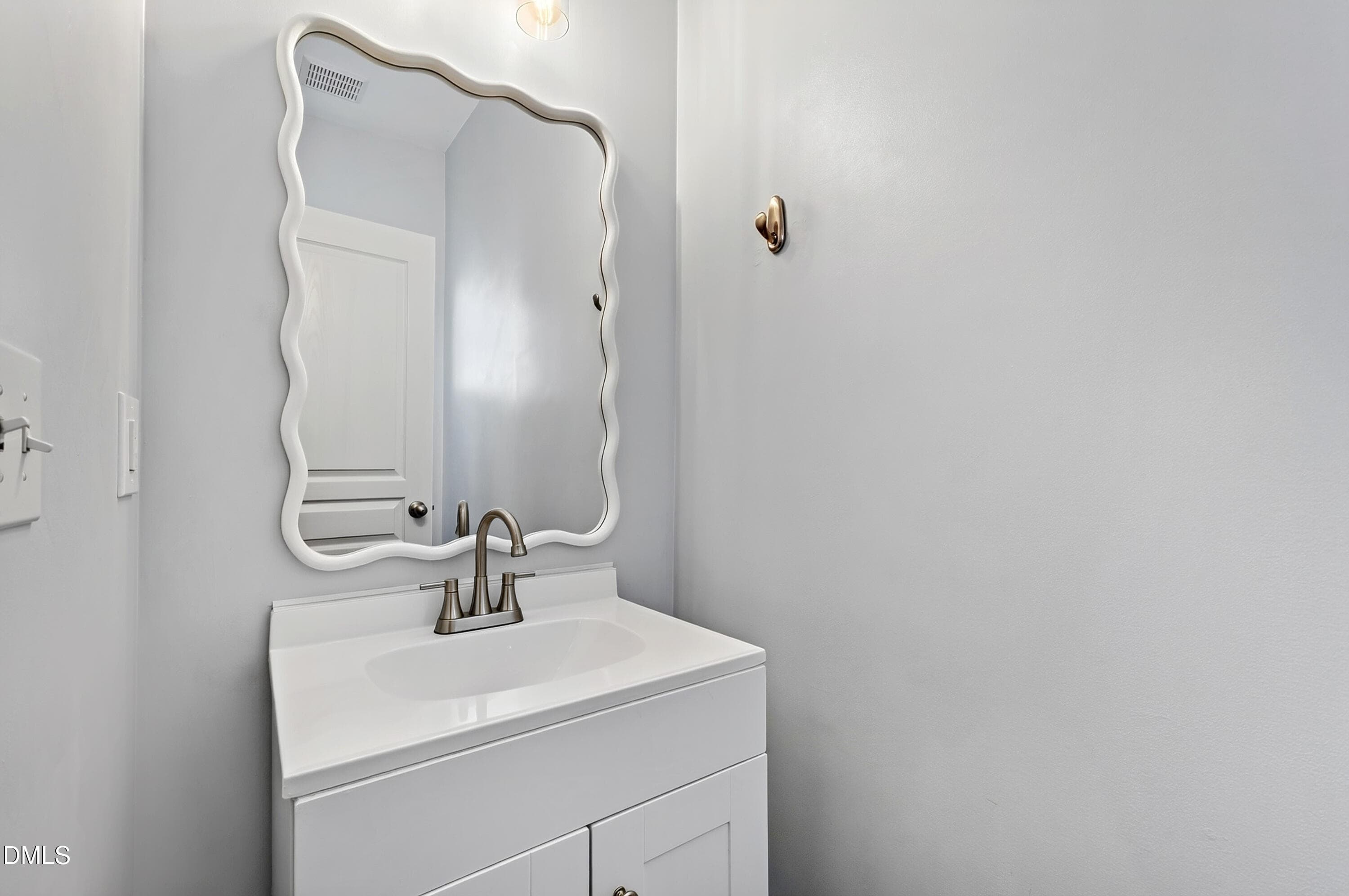 Hourglass (8) - 5806 Hourglass Court, Raleigh, NC 27612