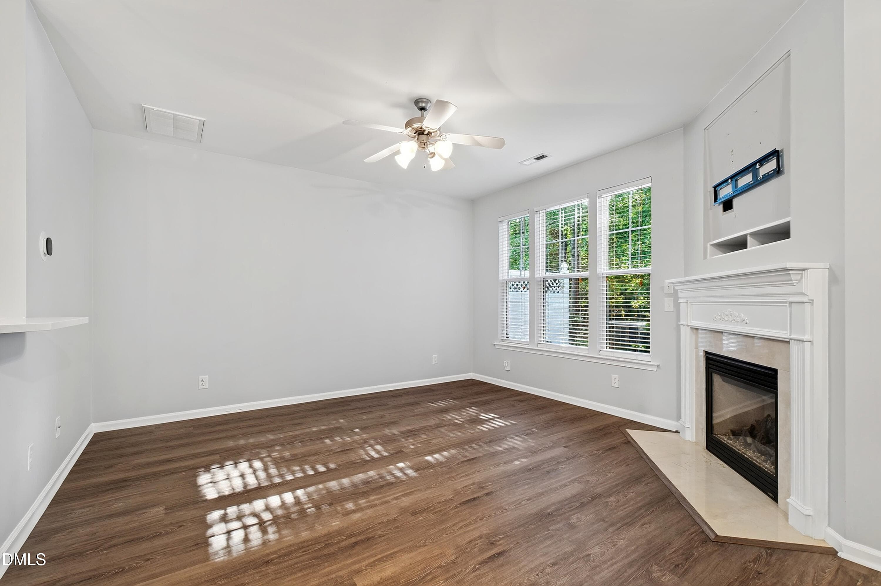 Hourglass (21) - 5806 Hourglass Court, Raleigh, NC 27612