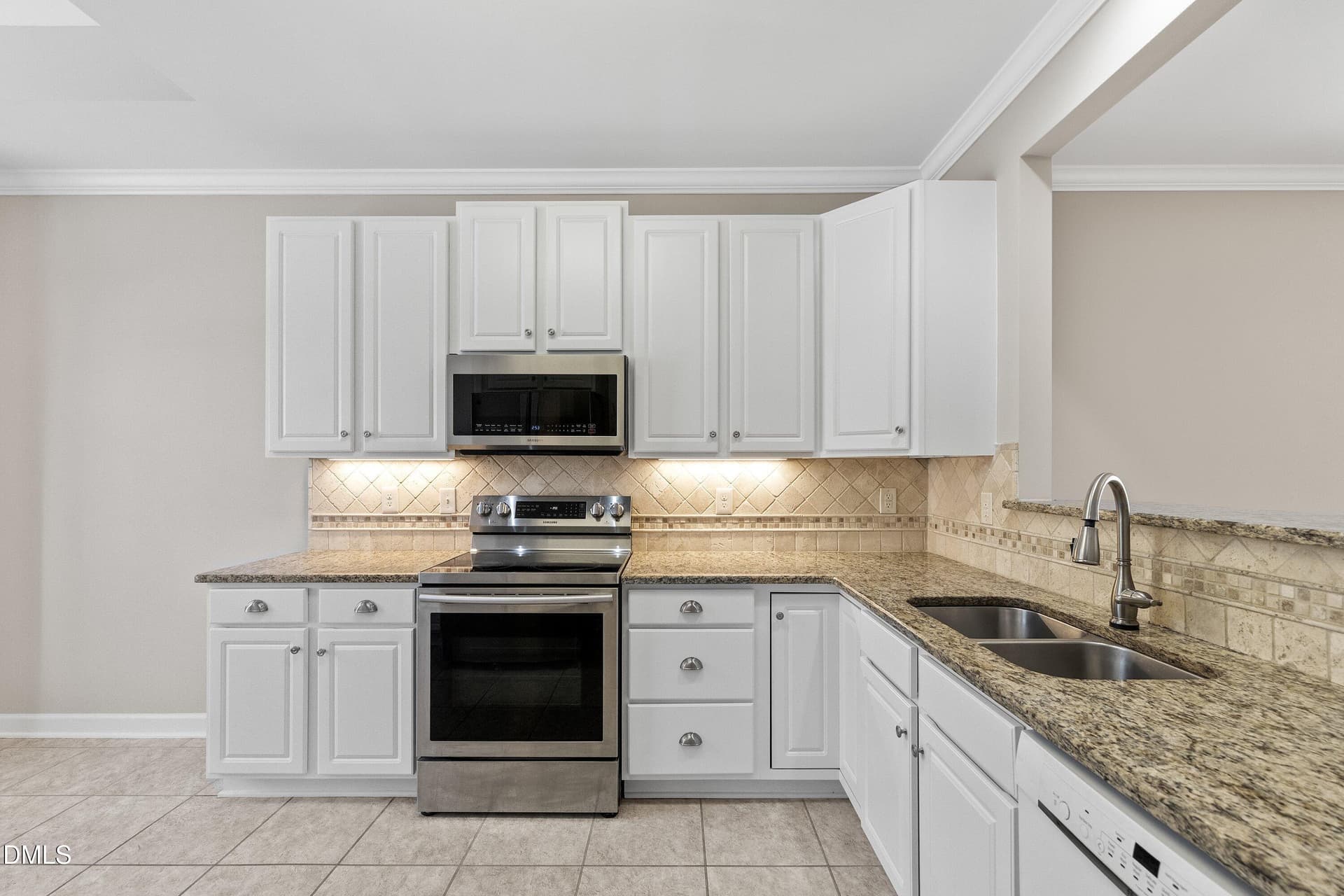 09-2032 White Pond Ct _9638 - 2032 White Pond Court, Apex, NC 27523