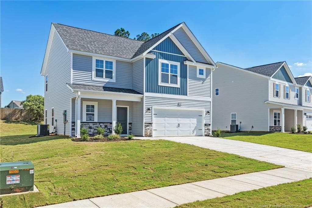 Photo 4 - 303 Brickendon Lane, Raeford, NC 28376