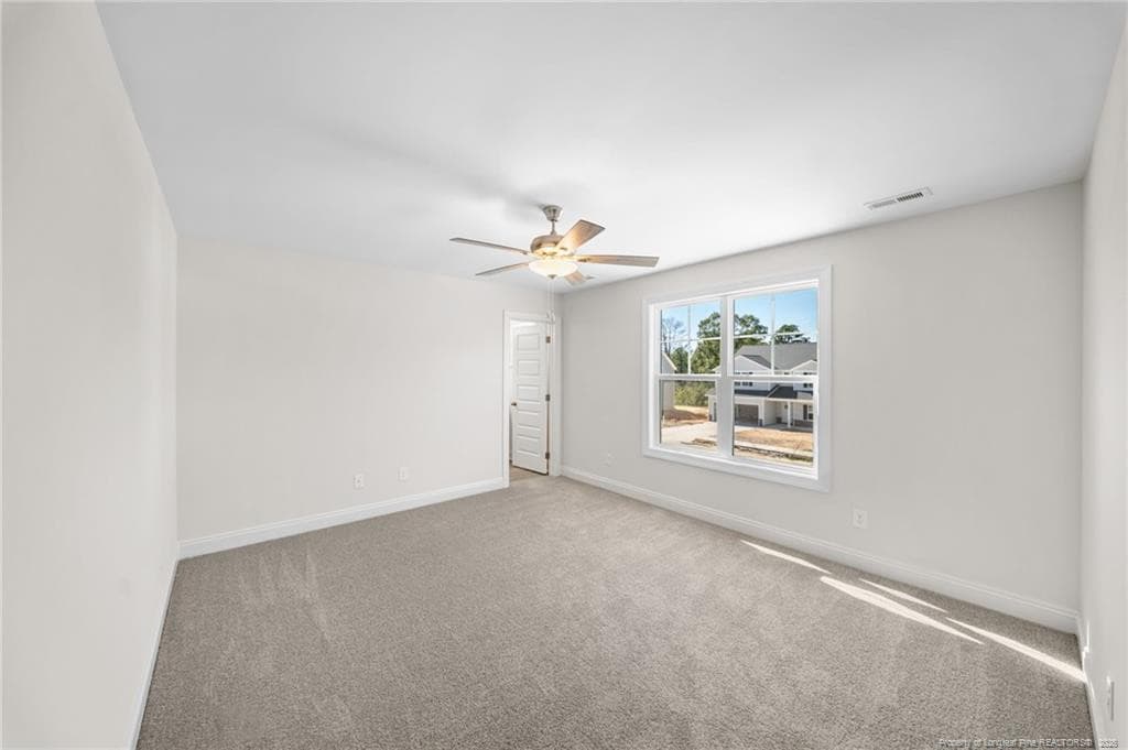 Photo 15 - 303 Brickendon Lane, Raeford, NC 28376