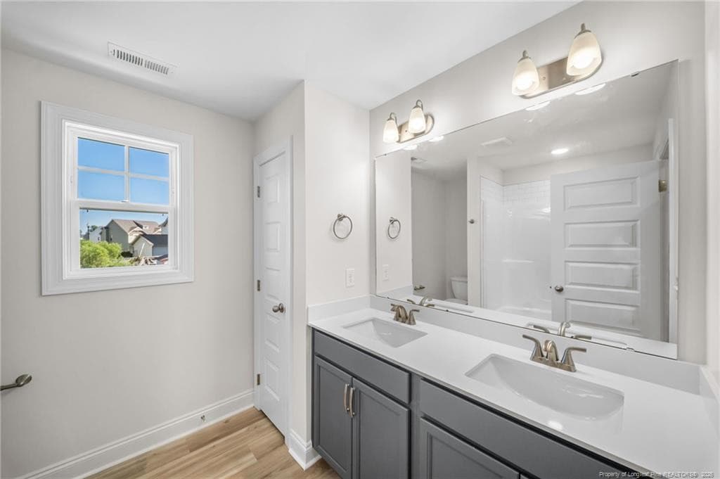 Photo 19 - 303 Brickendon Lane, Raeford, NC 28376