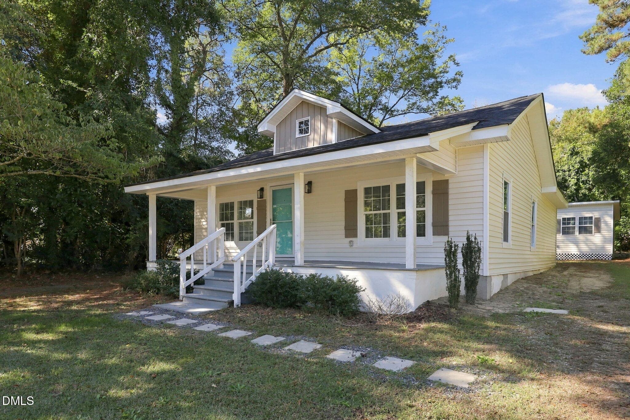 4-web-or-mls-IMG_2521 - 109 N Dunn Street, Angier, NC 27501