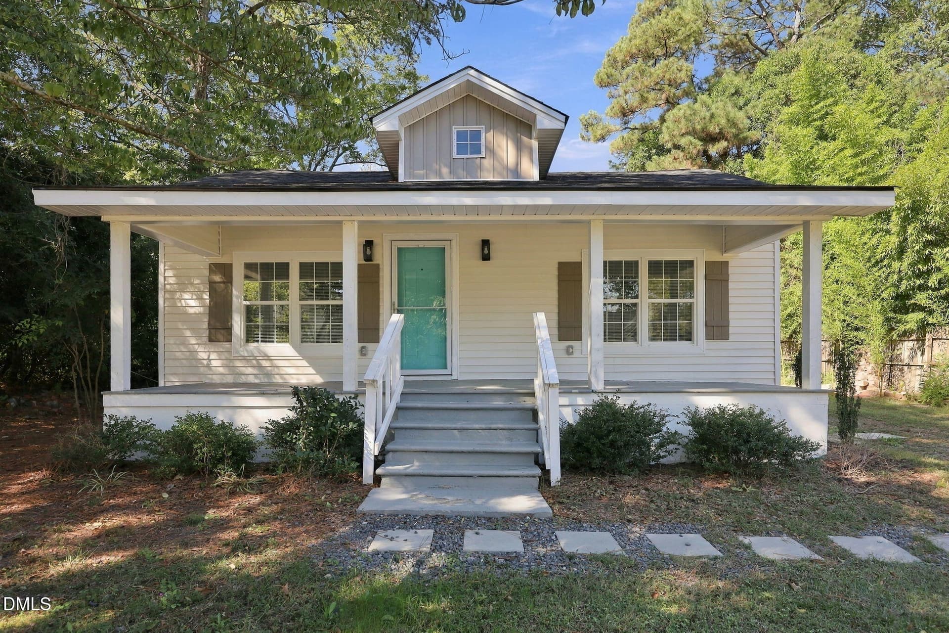109 N Dunn Street, Angier, NC 27501
