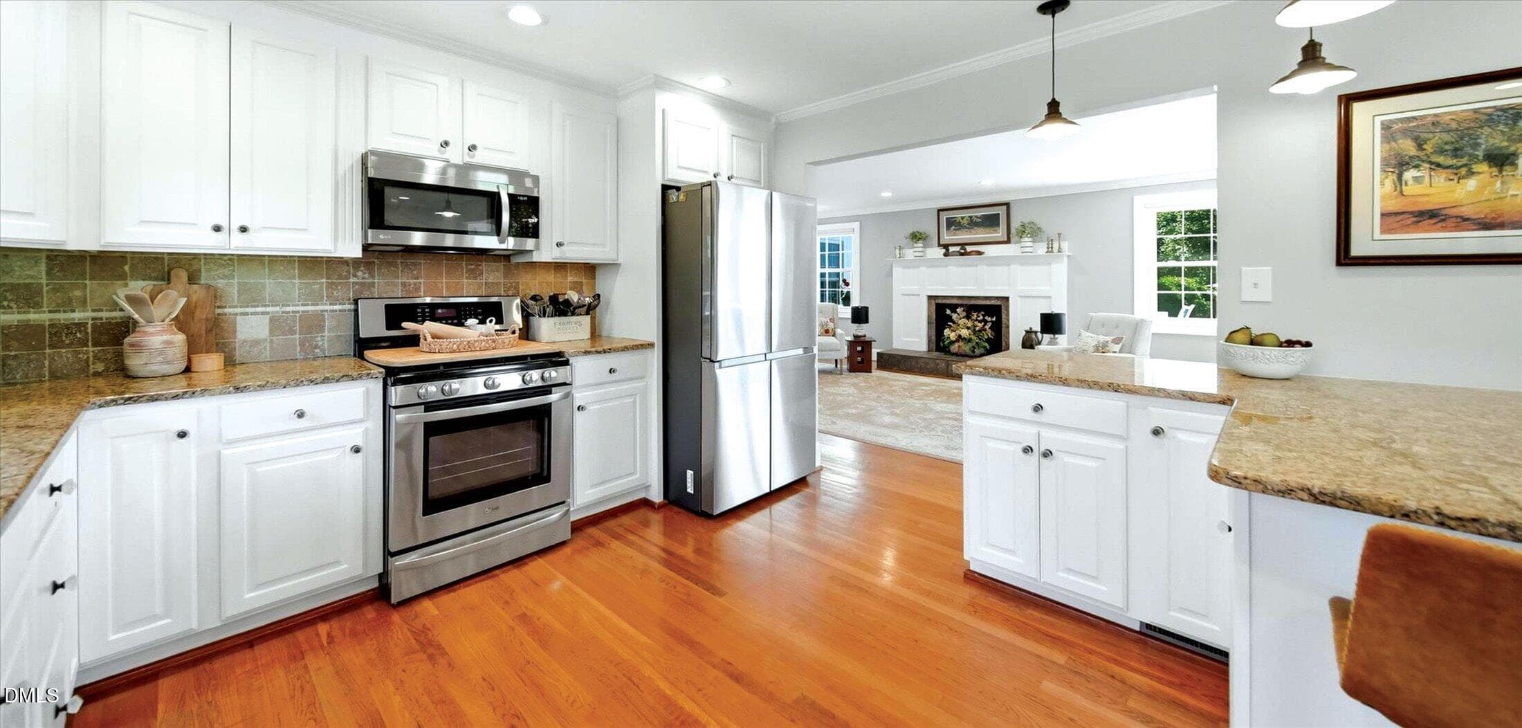07-kitchen-stove - 3453 Plateau Road, Newton, NC 28658