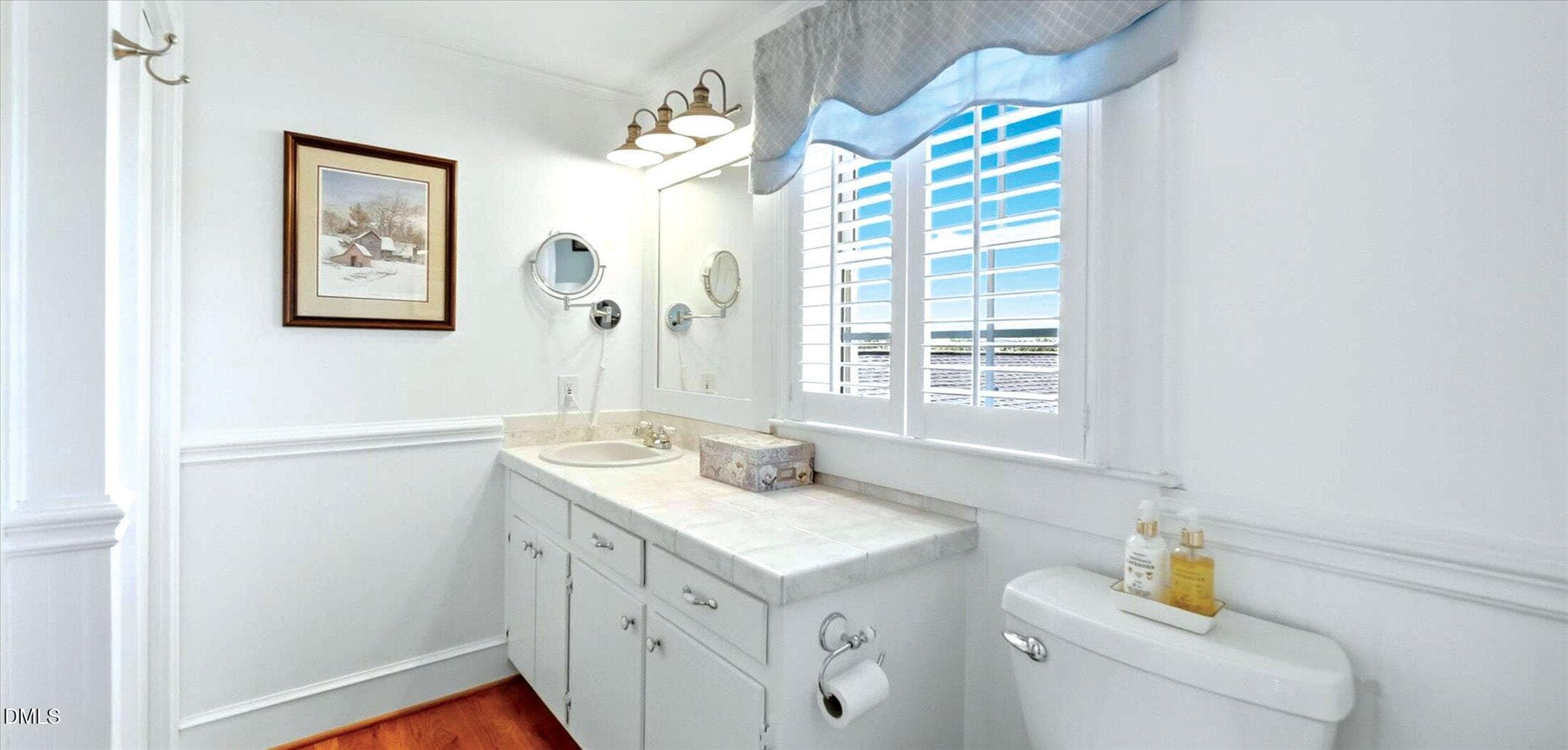 16-bath-upstairsguestroom - 3453 Plateau Road, Newton, NC 28658
