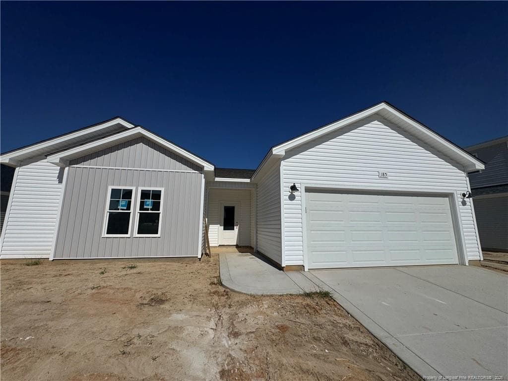 Photo 10 - 185 Peeler Circle, Raeford, NC 28376