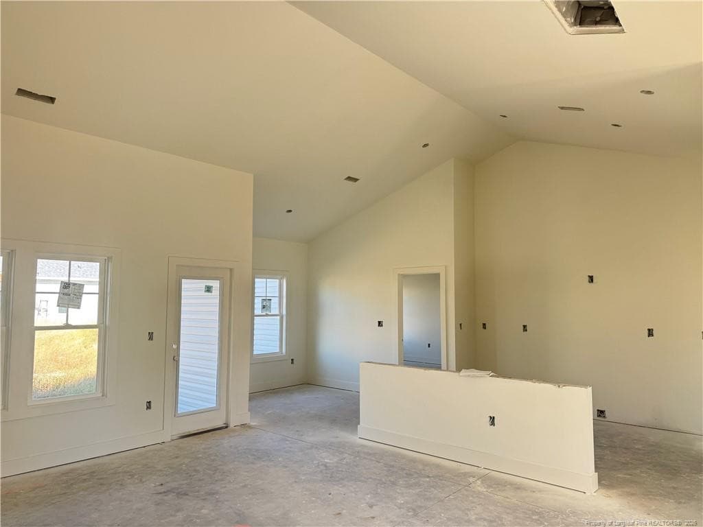 Photo 6 - 171 Peeler Circle, Raeford, NC 28376