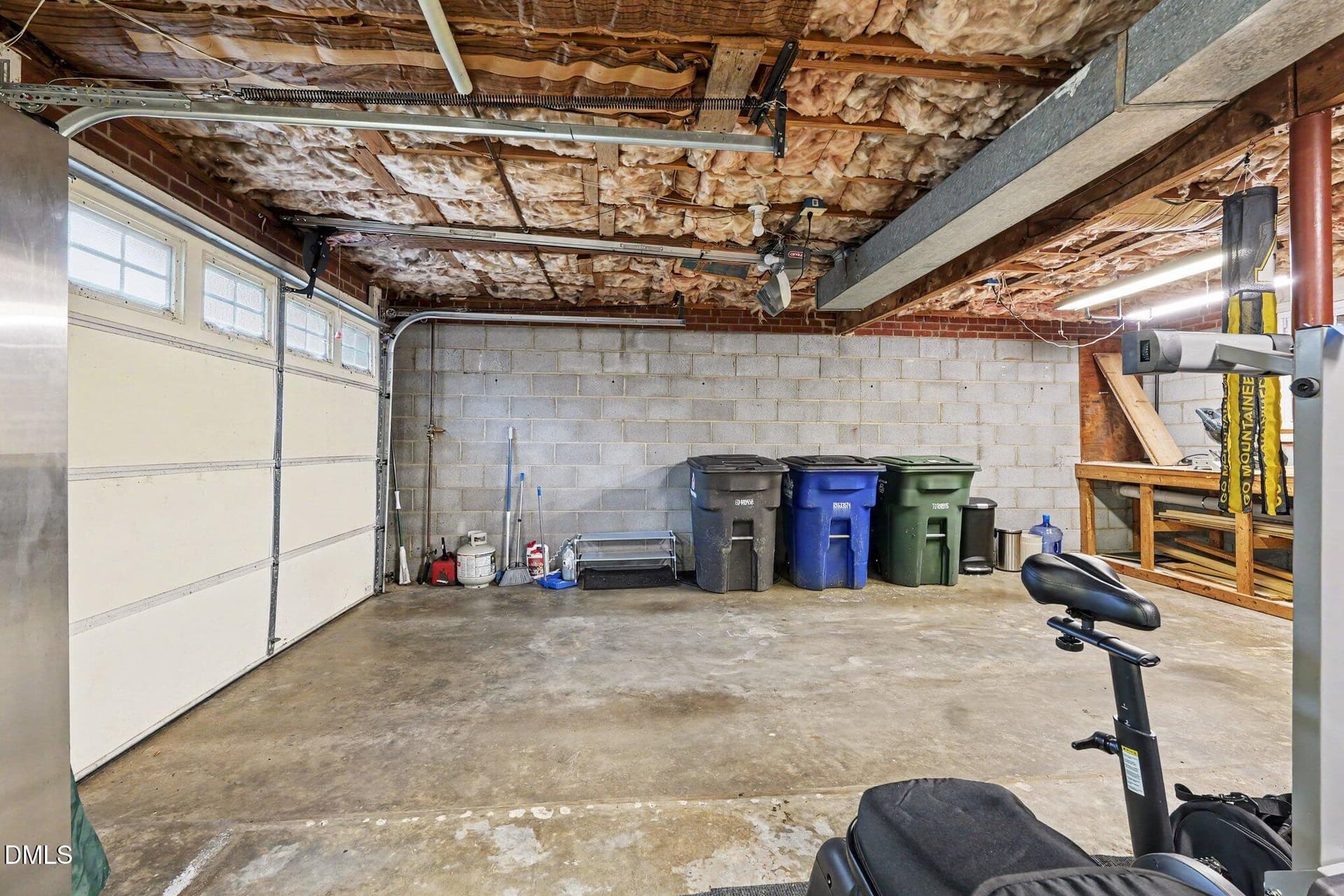 024_file_2565 - 526 Osborne Road, Winston-Salem, NC 27103