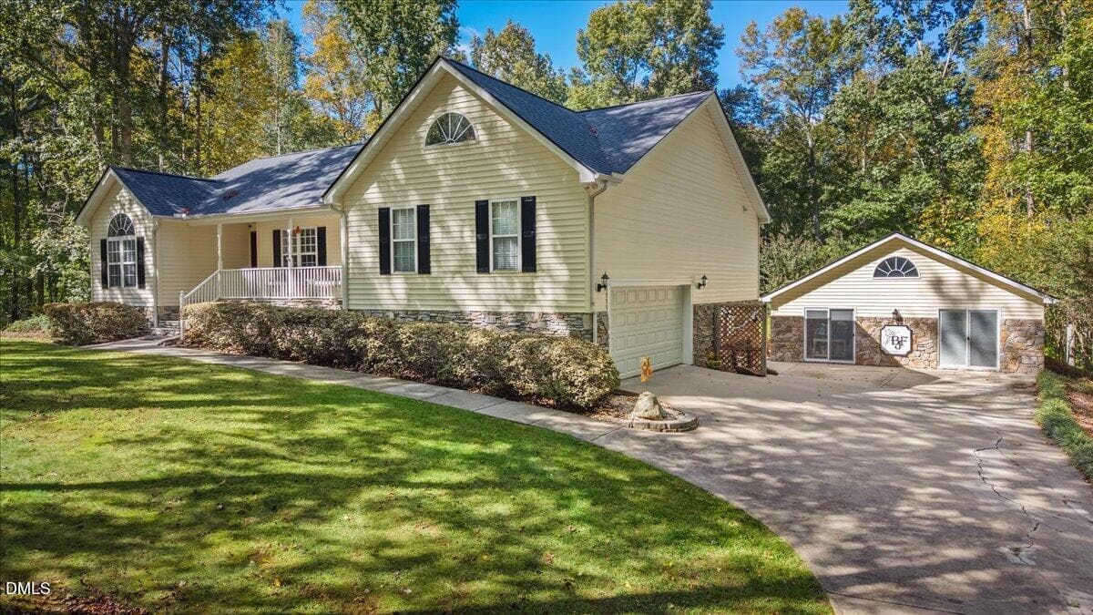 5224 Beechwood Hill Court, Oxford, NC 27565