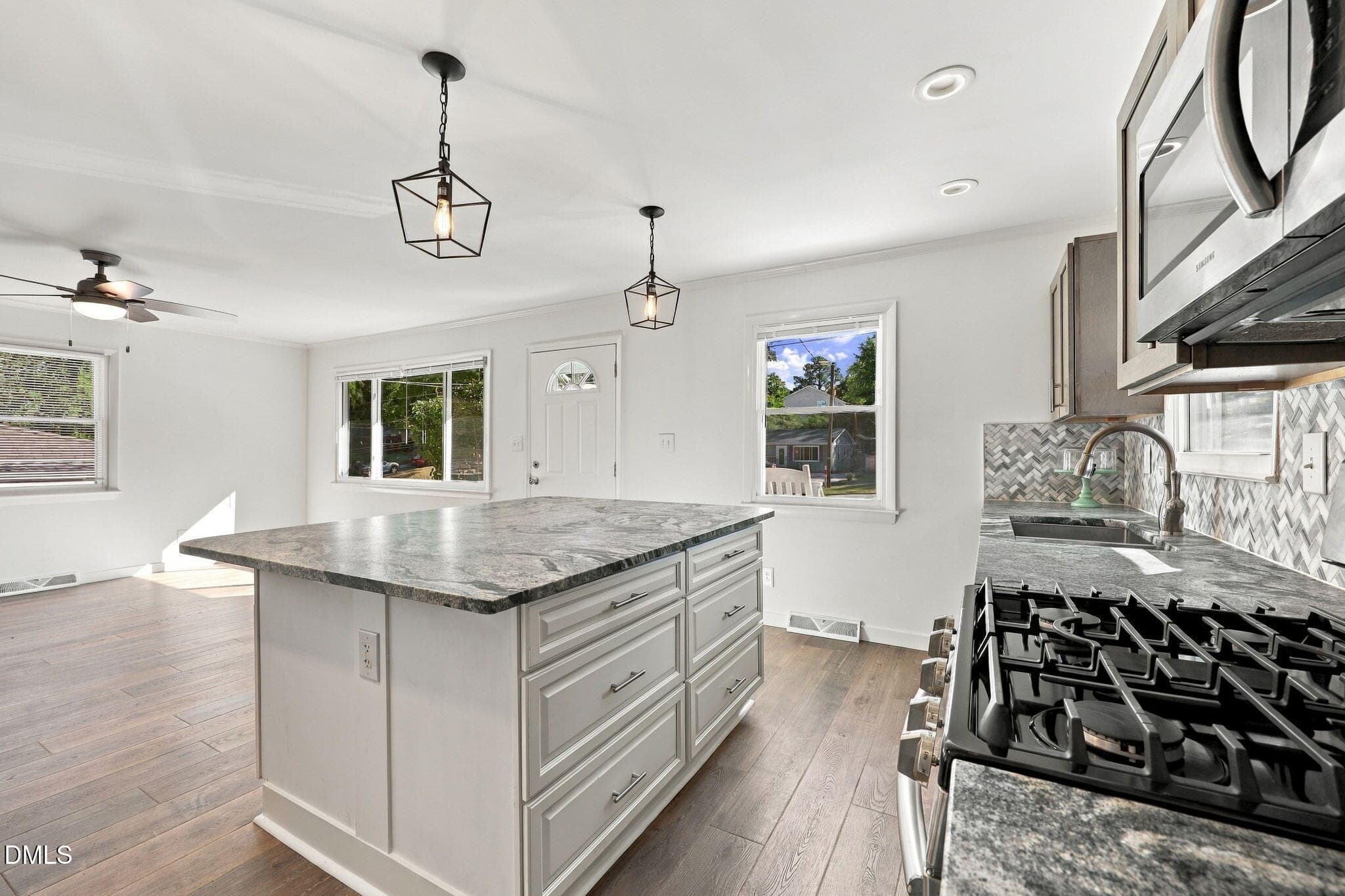 Kitchen 5 - 703 E Maynard Avenue, Durham, NC 27704