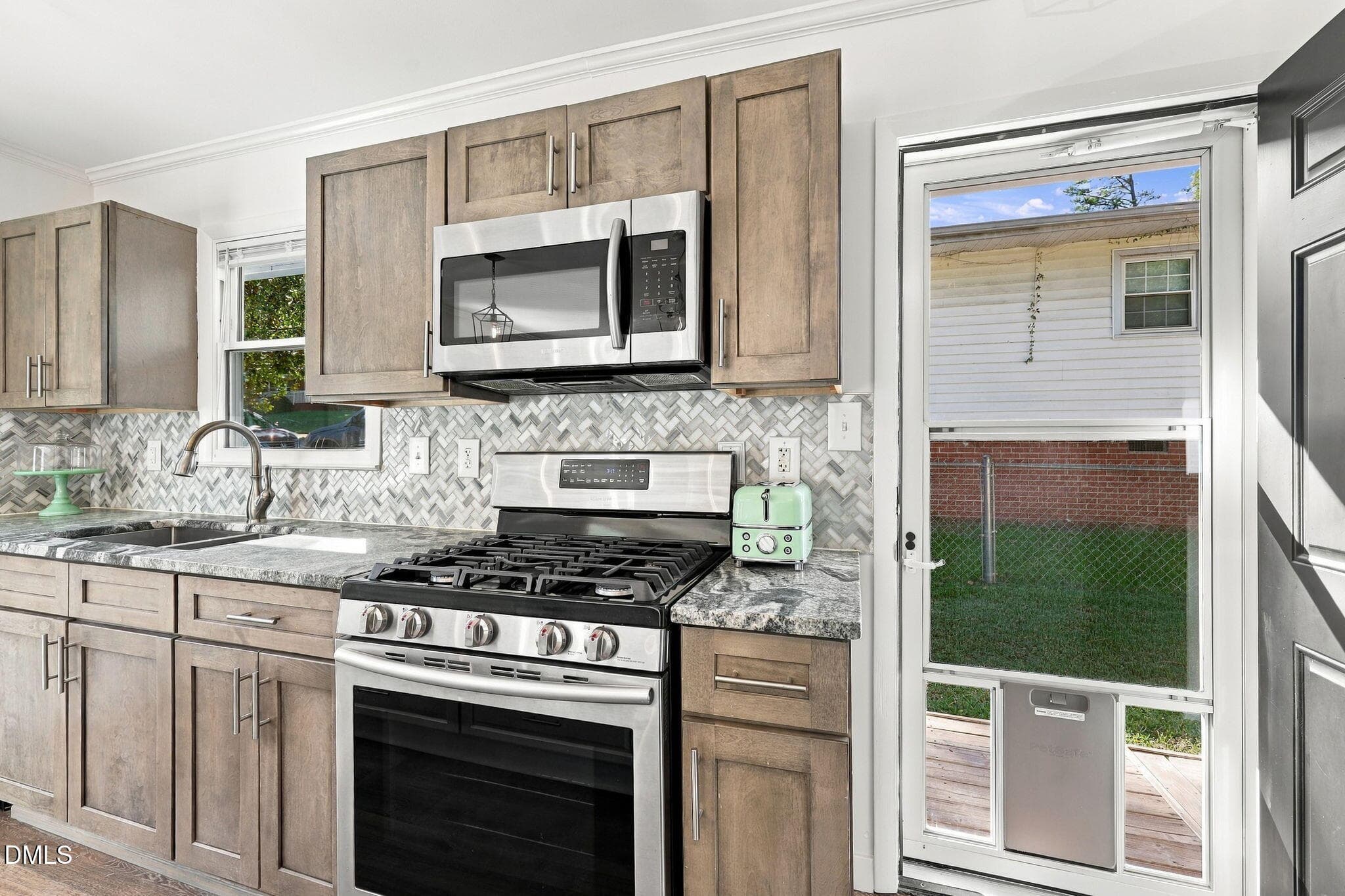 Kitchen 6 - 703 E Maynard Avenue, Durham, NC 27704