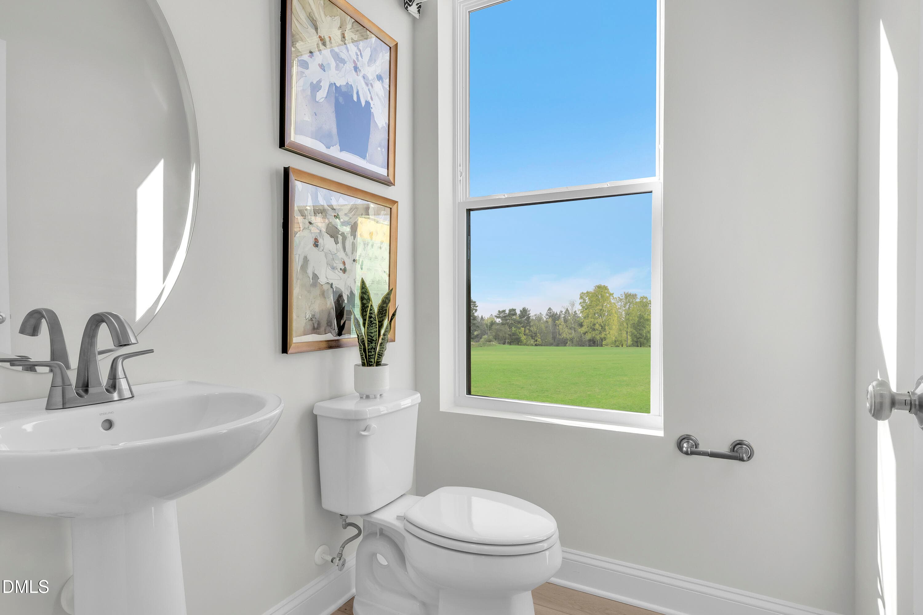 Powder Room - 615 Hedrick Rdg Road 301, Cary, NC 27519