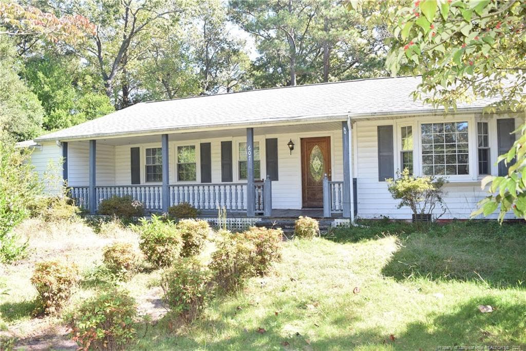 607 Hicks Avenue, Fayetteville, NC 28304