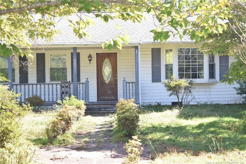 Photo 2 - 607 Hicks Avenue, Fayetteville, NC 28304