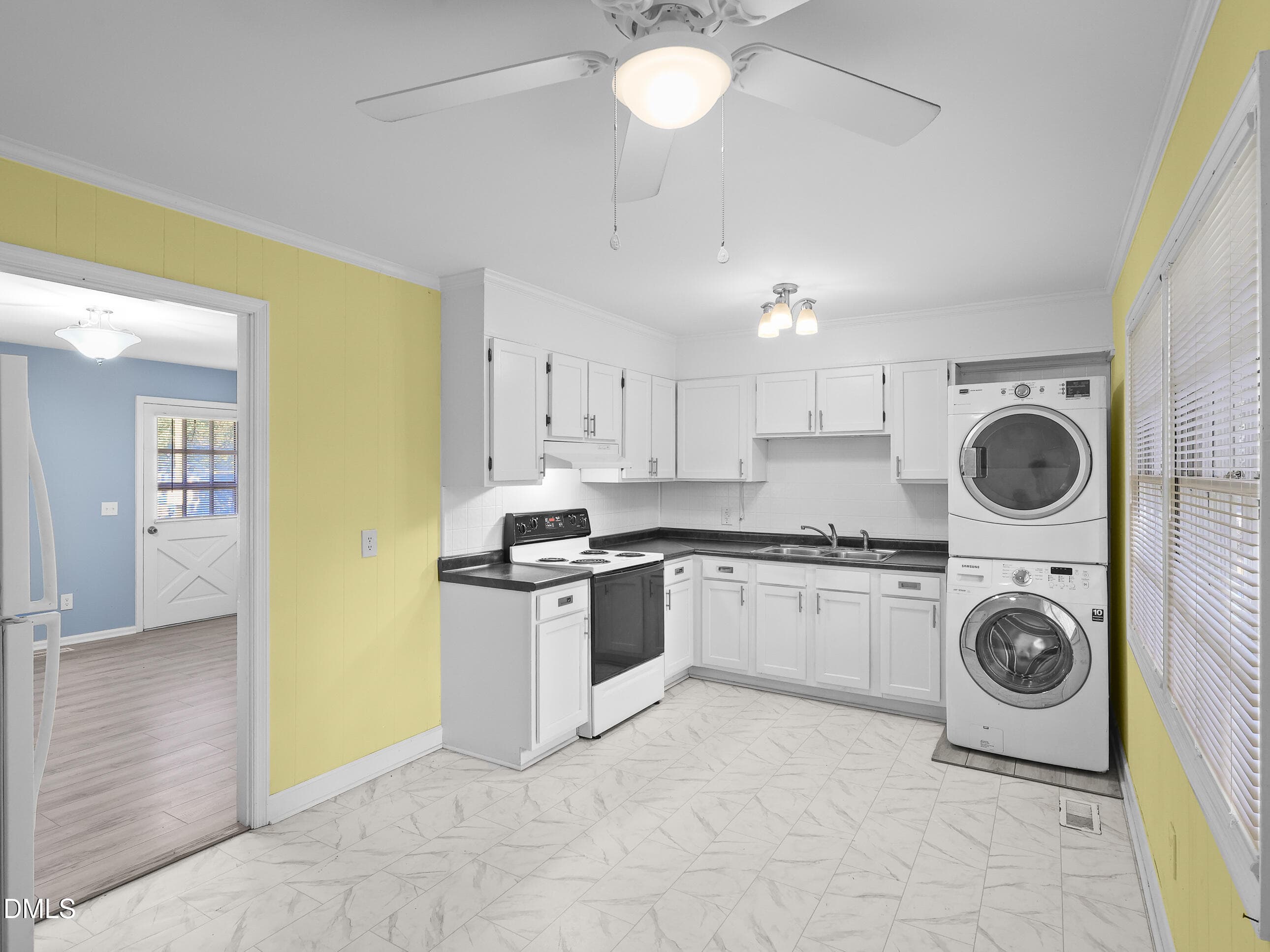 006_817_S_BRAKE_KITCHEN - 817 S Brake Street, Nashville, NC 27856