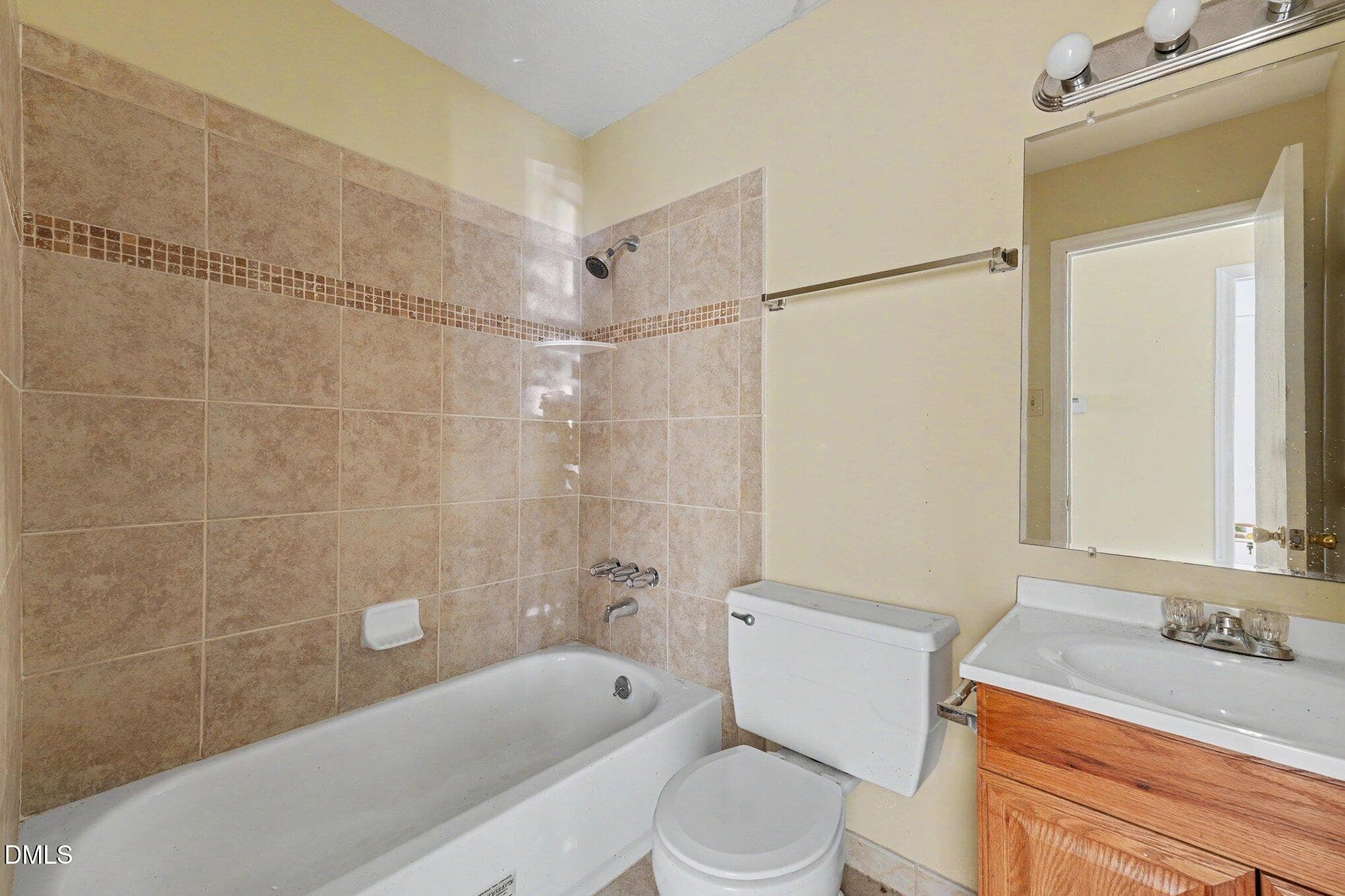 11_beyc6ad77121e2104 - 5320 Bluewater Place, Fayetteville, NC 28311