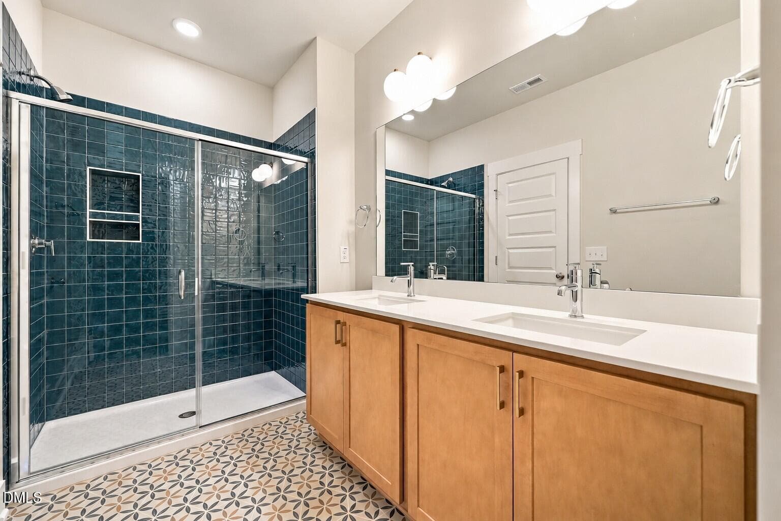 AP3-0416 - Primary Bathroom - 1128 Lamplighter Lot 416 Drive, Raleigh, NC 27604