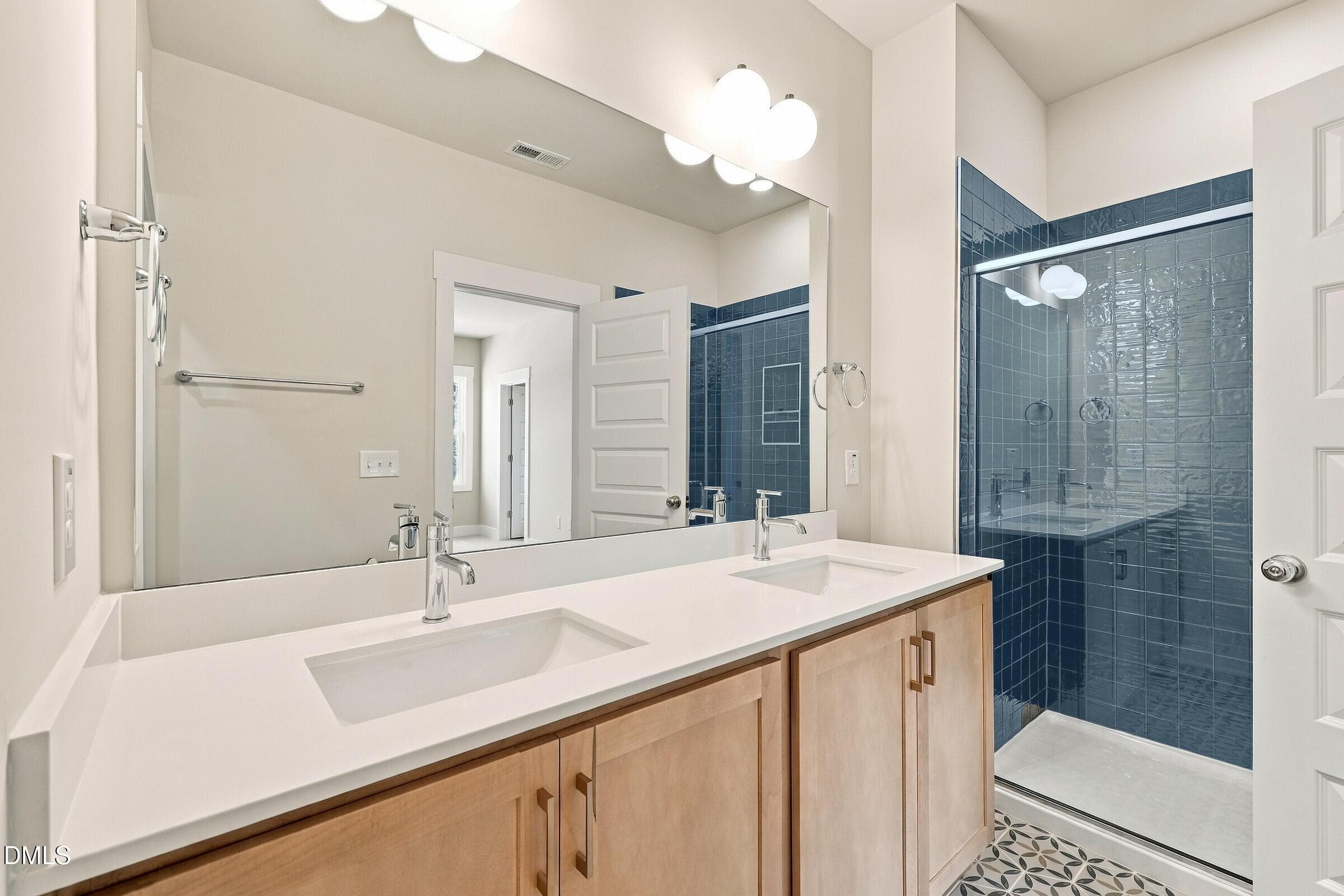 AP3-0418 - Primary Bathroom - 1122 Lamplighter Lot 418 Drive, Raleigh, NC 27604