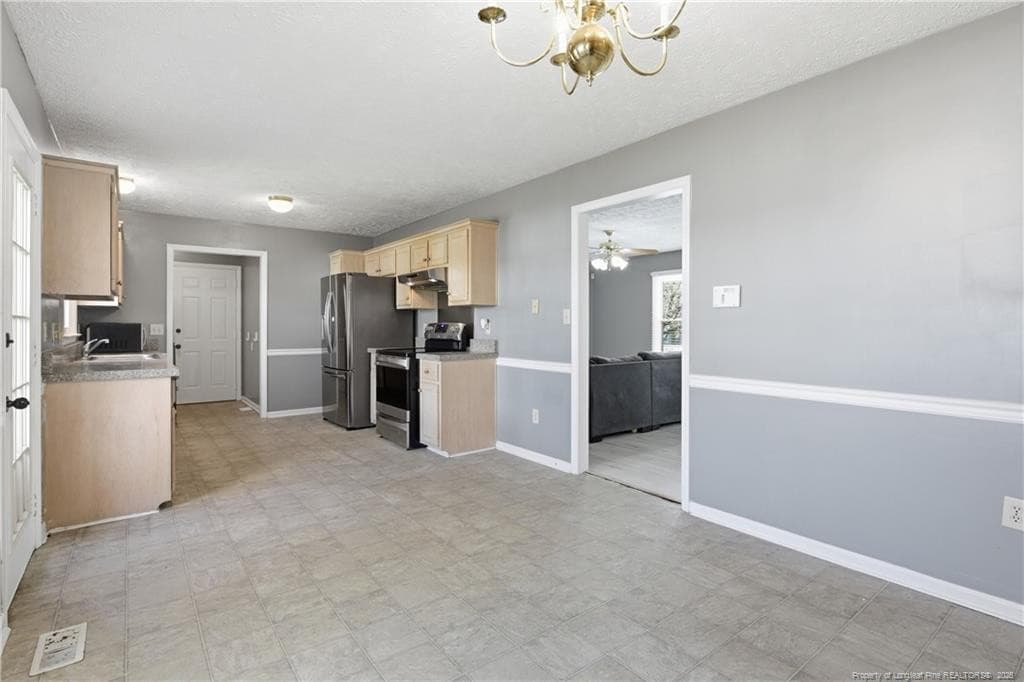 Photo 17 - 5204 Ballentine Street, Hope Mills, NC 28348