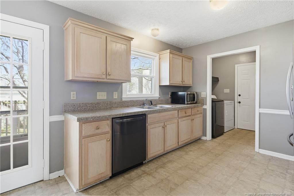Photo 19 - 5204 Ballentine Street, Hope Mills, NC 28348