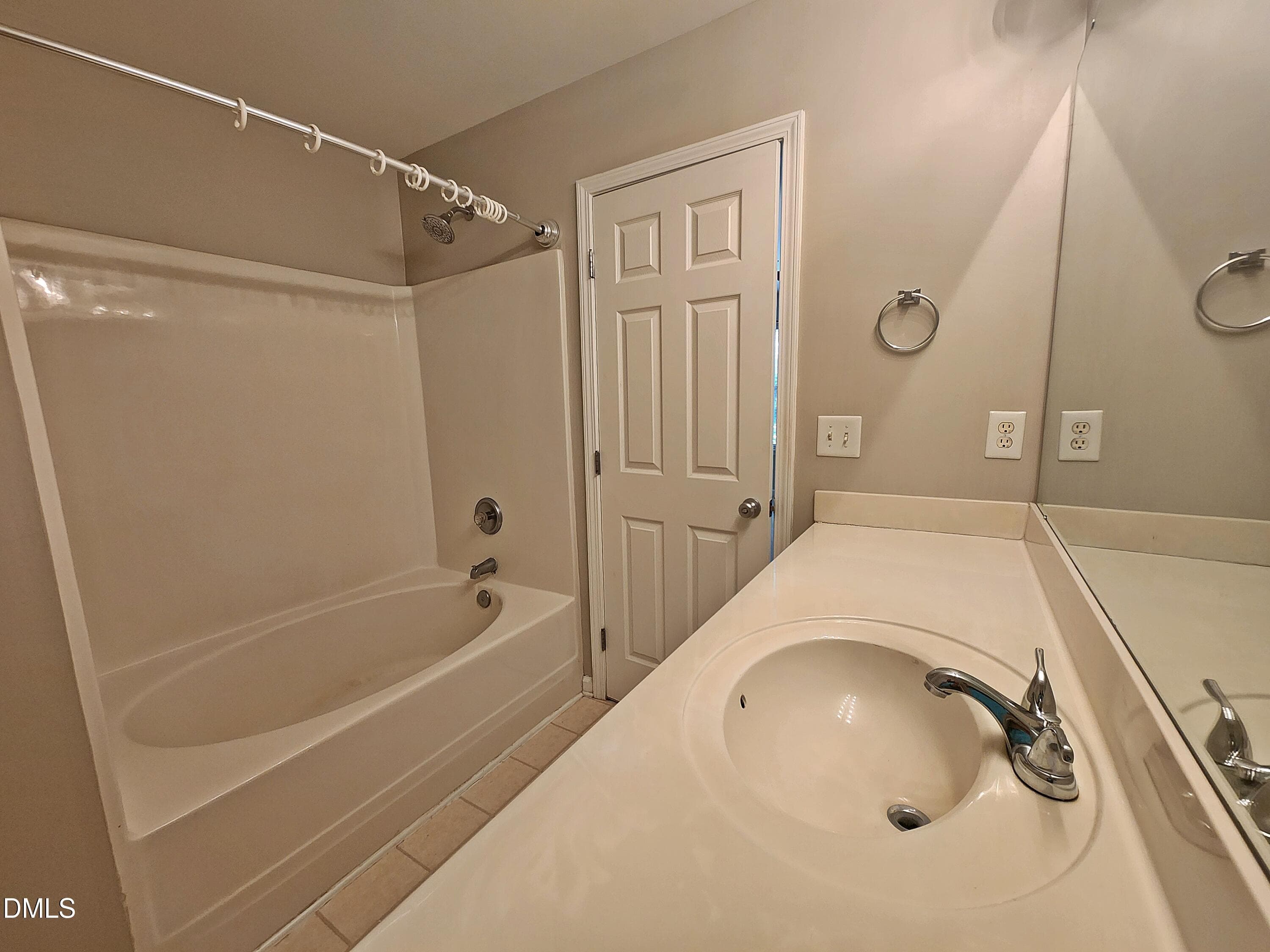 bath 1 c - 8475 Reedy Ridge Lane, Raleigh, NC 27613