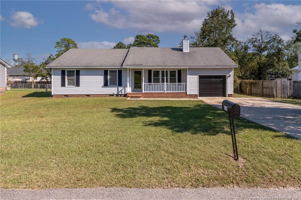 3539 HANOVER Drive, Hope Mills, NC 28348