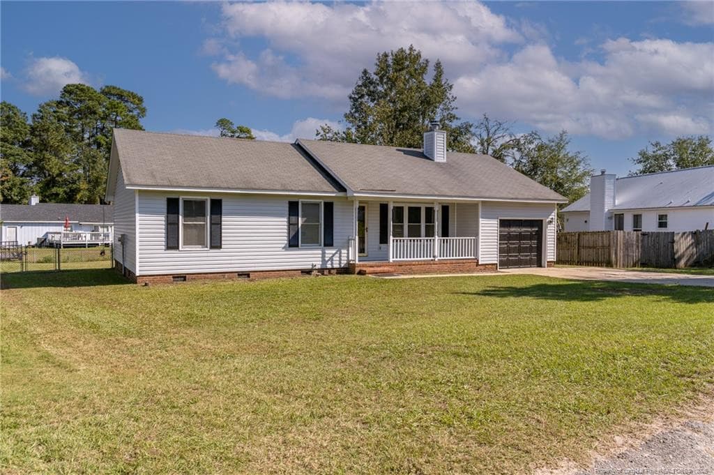 Photo 2 - 3539 HANOVER Drive, Hope Mills, NC 28348