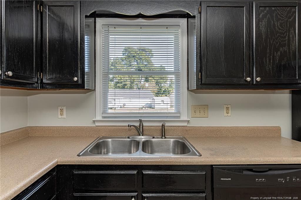 Photo 7 - 3539 HANOVER Drive, Hope Mills, NC 28348
