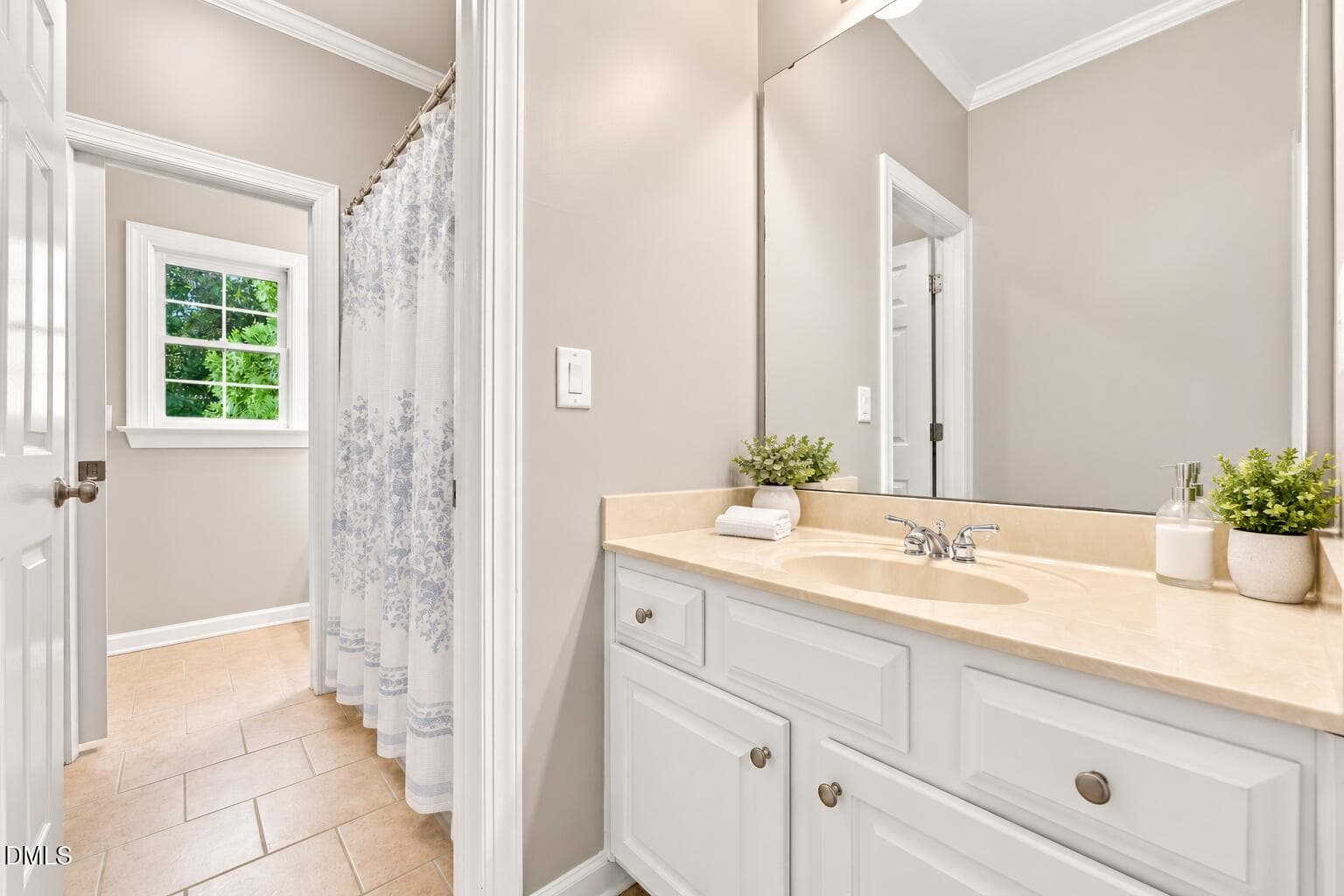 Buddy Bath (2) - 2024 Wide River Drive, Raleigh, NC 27614