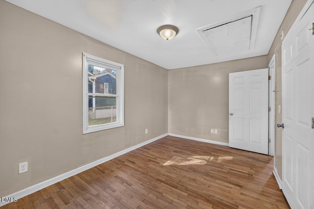 1000011550 - 1850 S Clearview Drive, Henderson, NC 27536