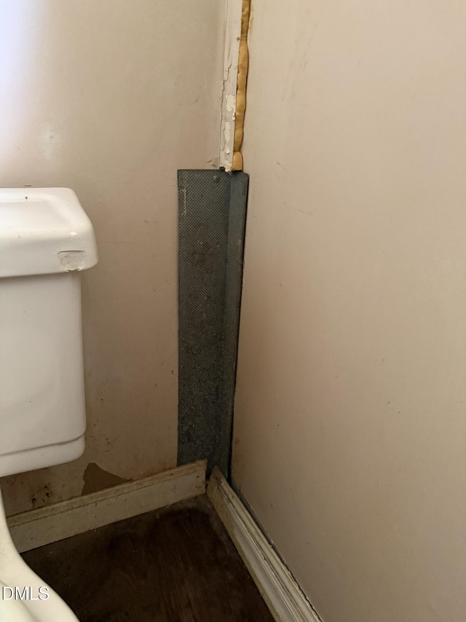 Bathroom Wall - 703 Everett Street, Burlington, NC 27215