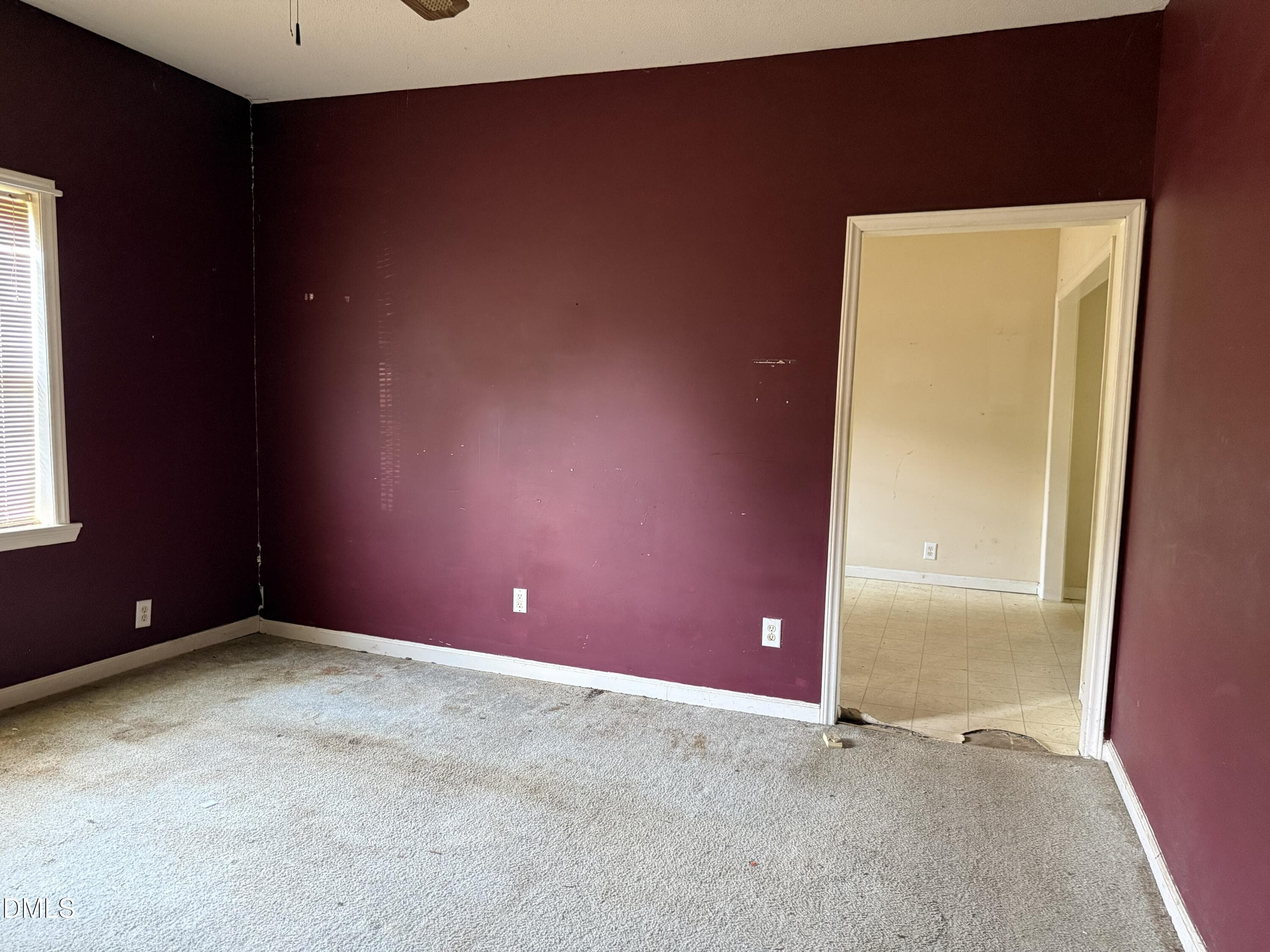 Den - 703 Everett Street, Burlington, NC 27215