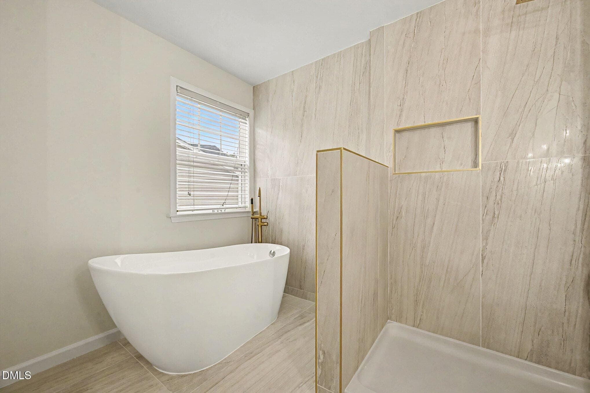 021_file_7546 - 3811 Stoneybrook Drive, Durham, NC 27705