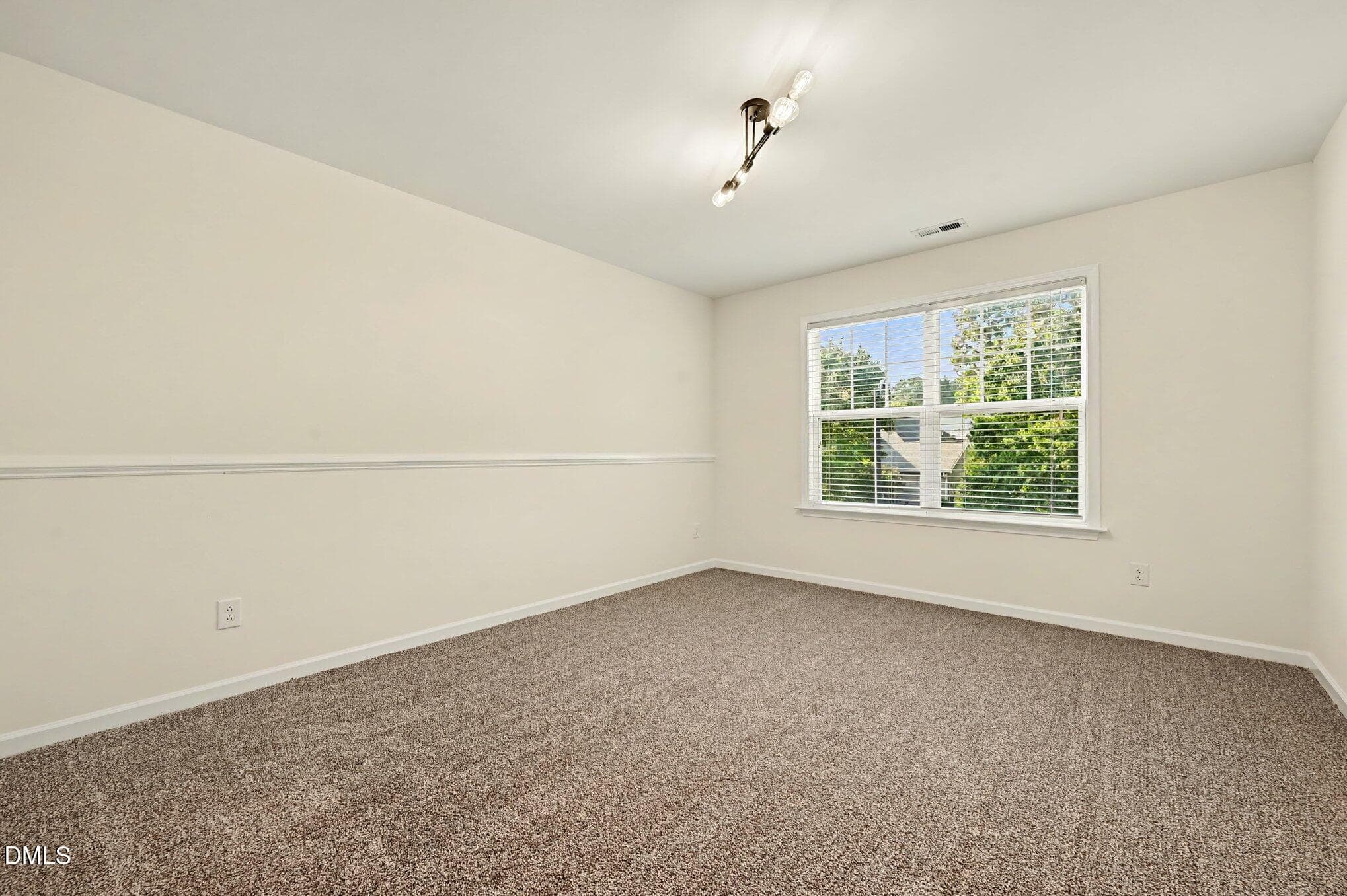 029_file_3515 - 3811 Stoneybrook Drive, Durham, NC 27705