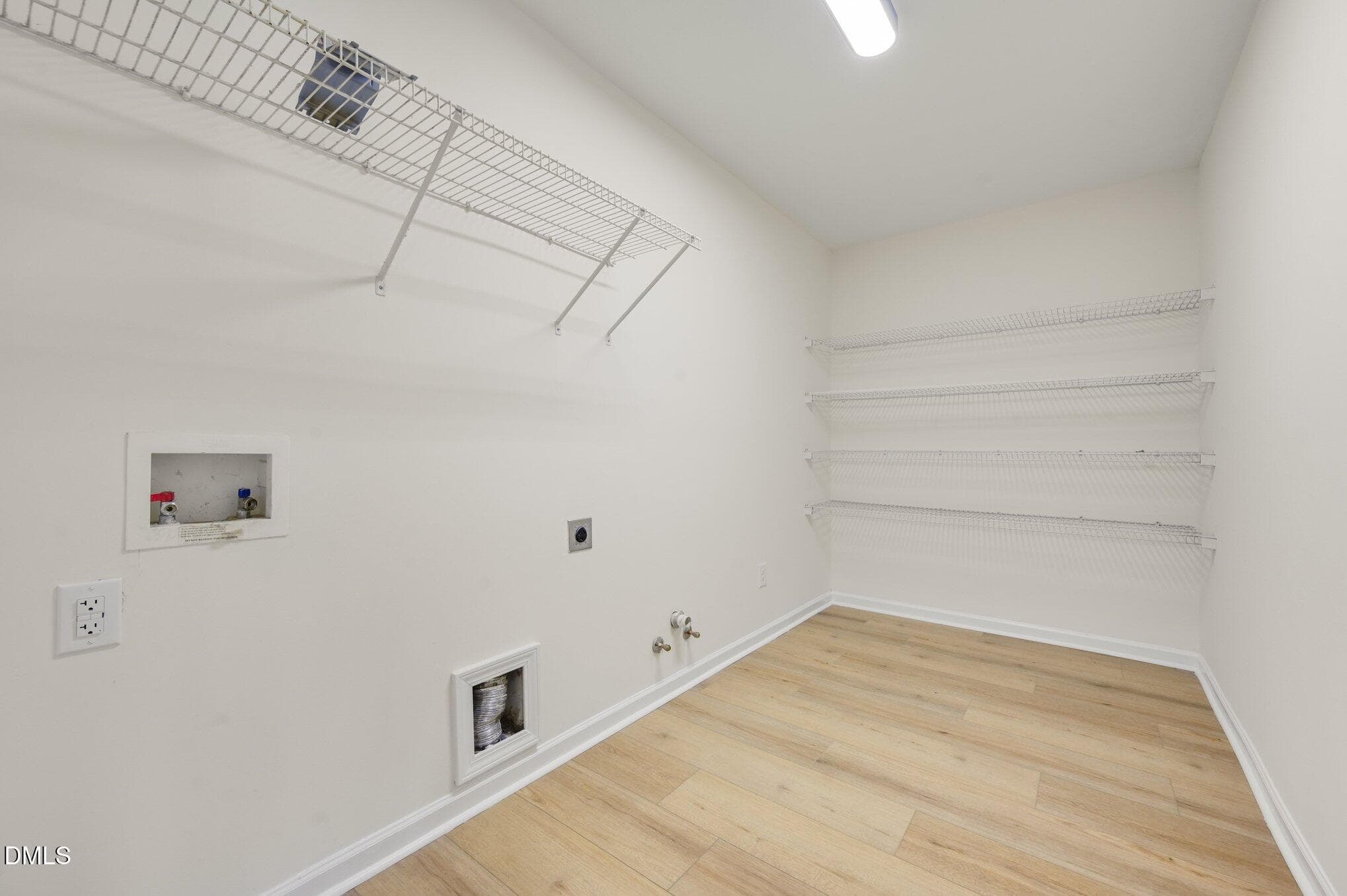032_file_6042 - 3811 Stoneybrook Drive, Durham, NC 27705