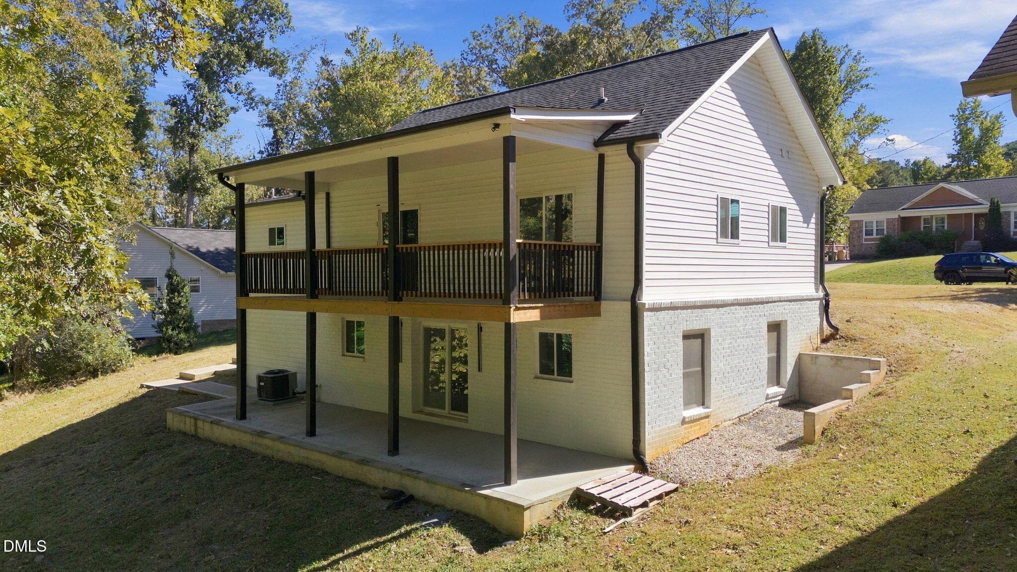 15-web-or-mls-DJI_20261019135810_0604_D - 242 Oakdale Avenue, Clayton, NC 27520