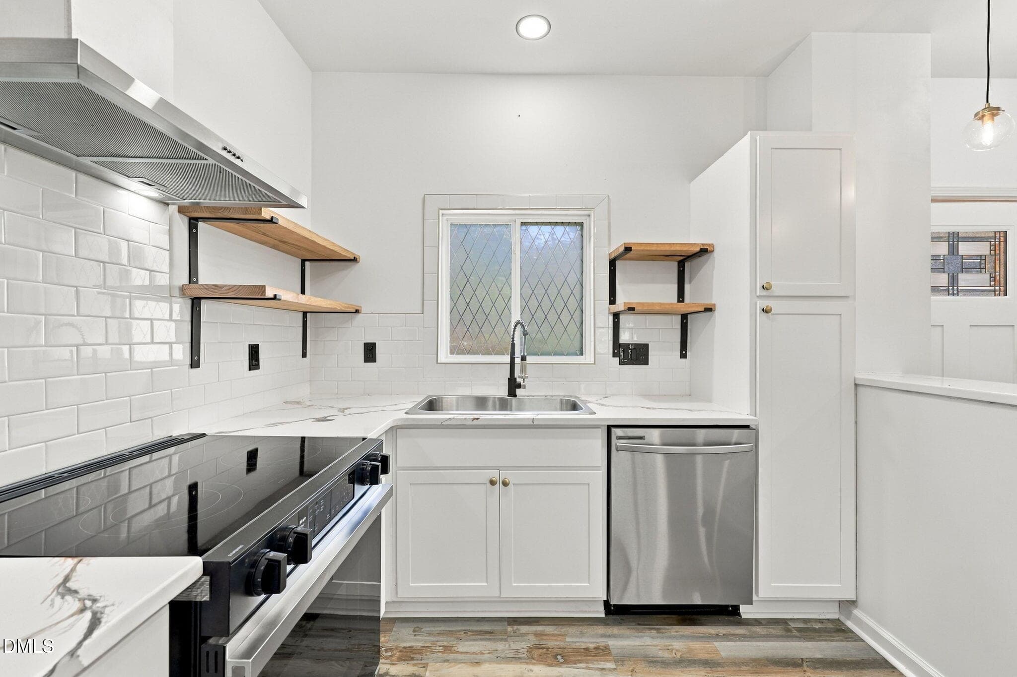 23-web-or-mls-IMG_9312 - 242 Oakdale Avenue, Clayton, NC 27520