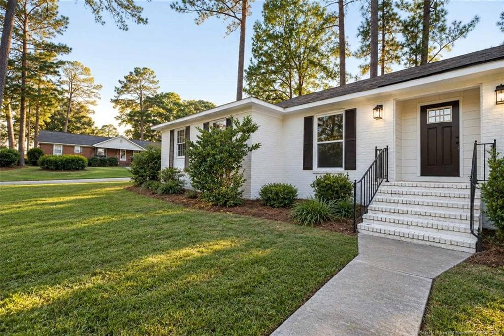 Photo 6 - 5714 Weatherford Road, Fayetteville, NC 28303