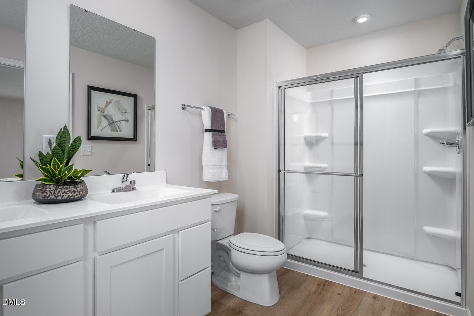 15 primary bathroom(1) - 29 Elmwood Avenue, Sanford, NC 27330