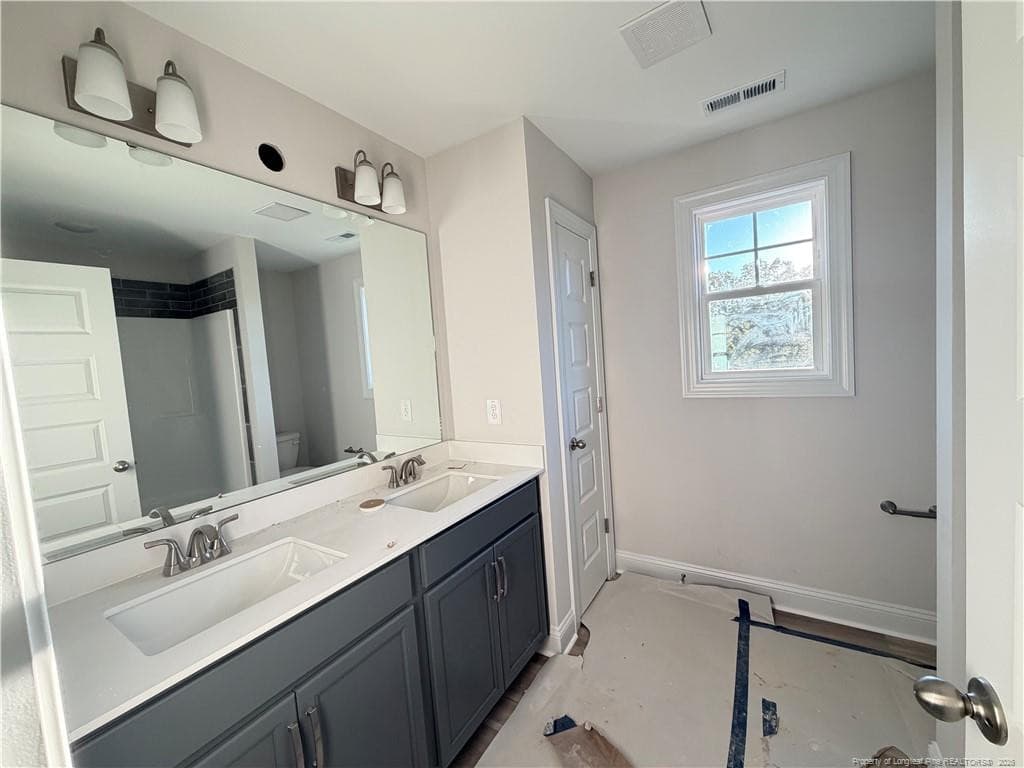 Photo 13 - 342 Brickendon Lane, Raeford, NC 28376