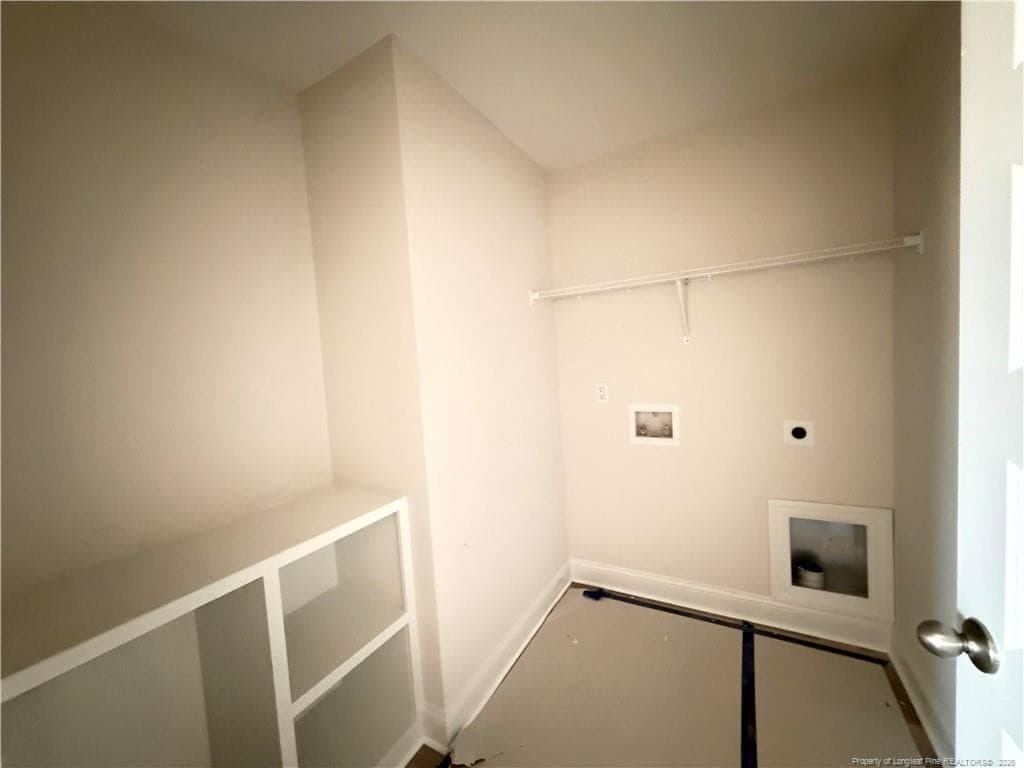 Photo 15 - 342 Brickendon Lane, Raeford, NC 28376