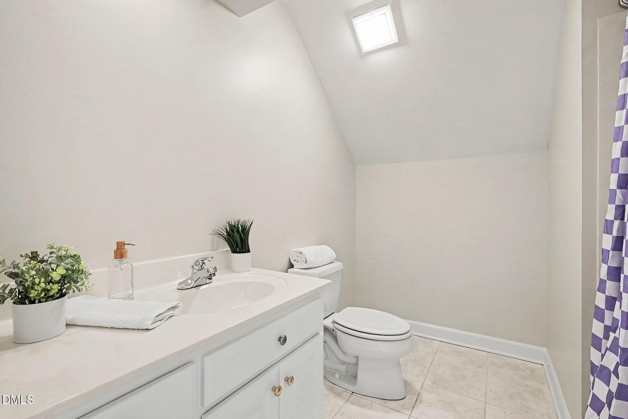025_file_9383 - 1 Skipwith Court, Durham, NC 27707