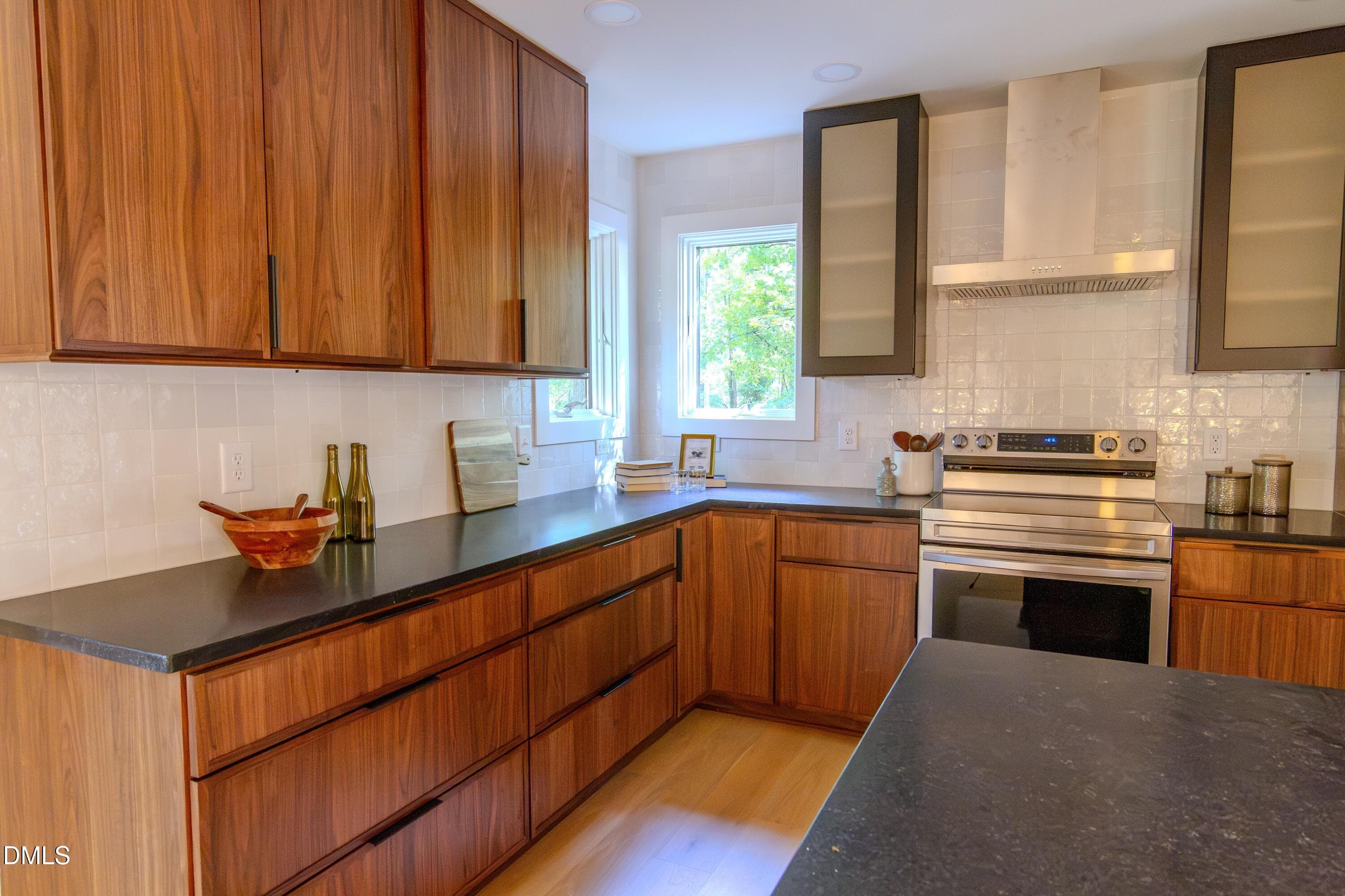 Kitchen - 2900 Sylvania Drive, Raleigh, NC 27607