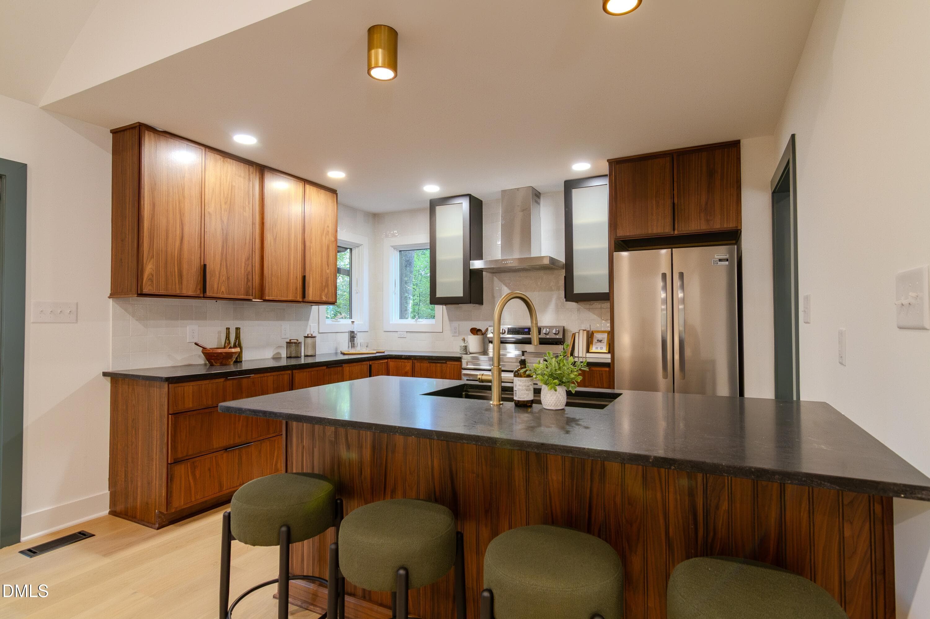 Kitchen - 2900 Sylvania Drive, Raleigh, NC 27607