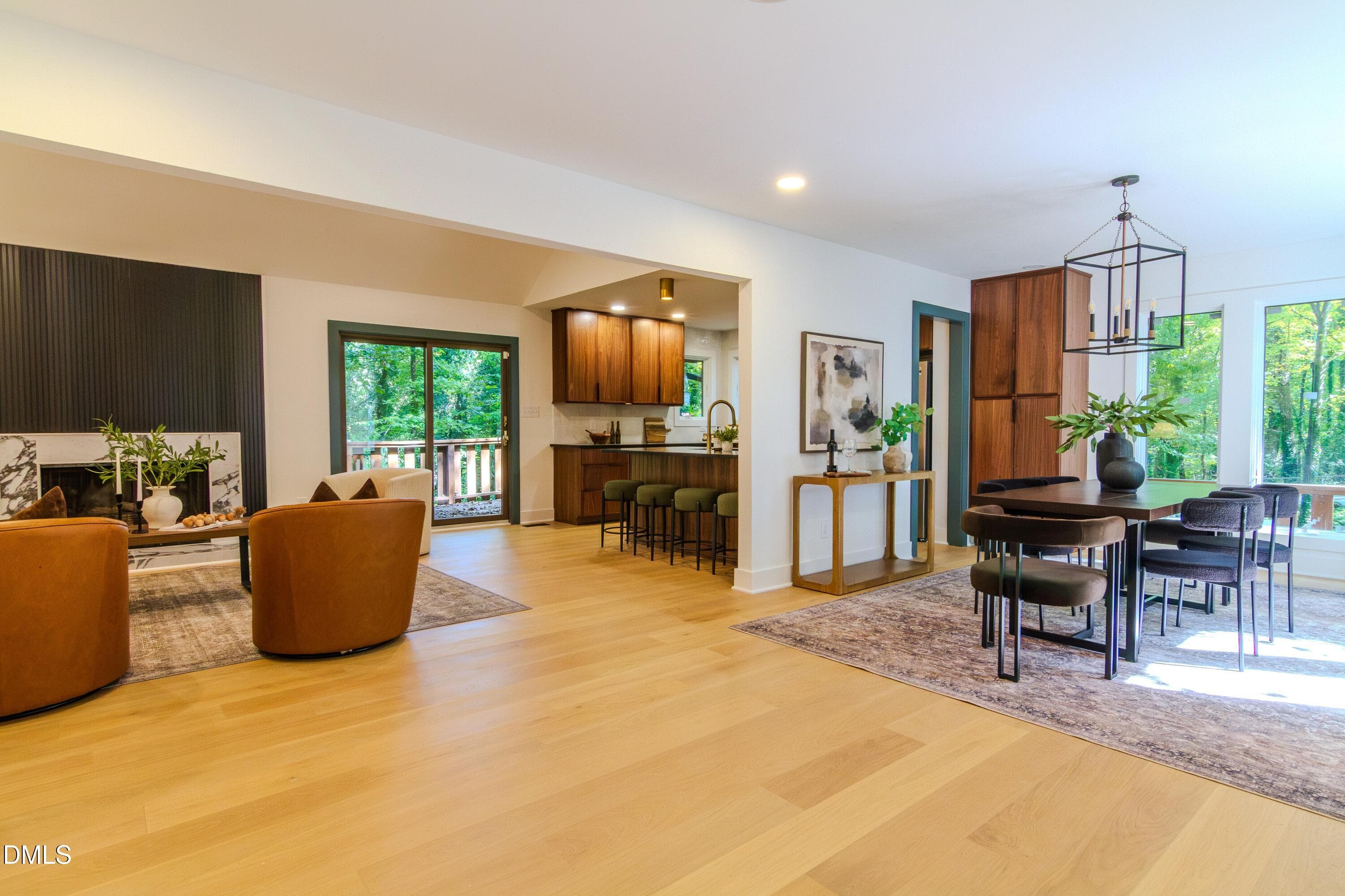 Entryway View - 2900 Sylvania Drive, Raleigh, NC 27607